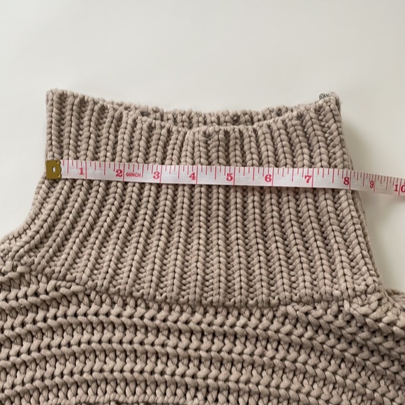 Brunello Cucinelli Sweater - Picture 10 of 10